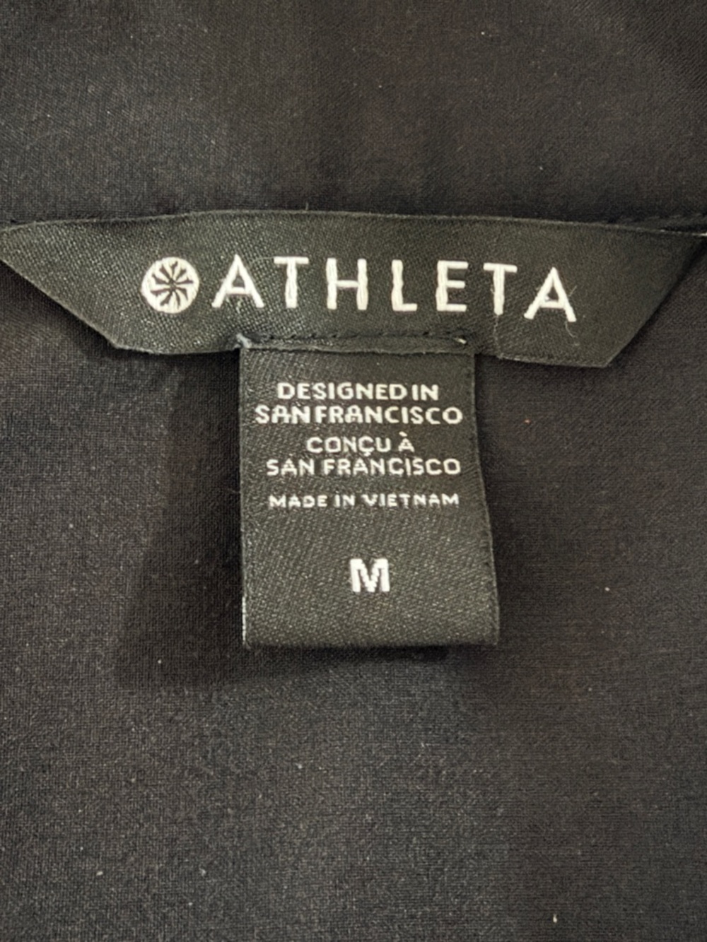 Athleta Urbanite II Sleeveless Tank Womens M Black Button Front Collared Blouse - Picture 6 of 7